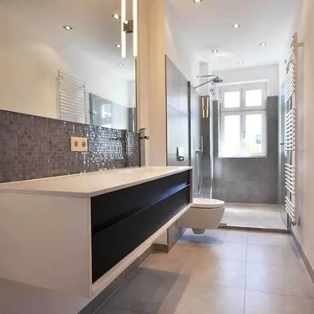 Homage Design Apartments Apartment